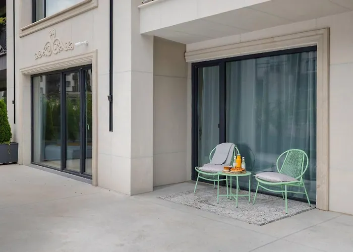 公寓 Unique Designer Retreat | Mins To Gondola - Patio!