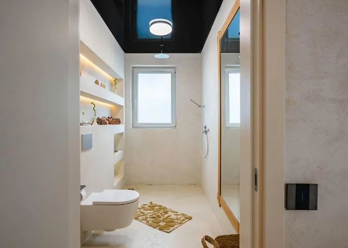 公寓 Unique Designer Retreat | Mins To Gondola - Patio!